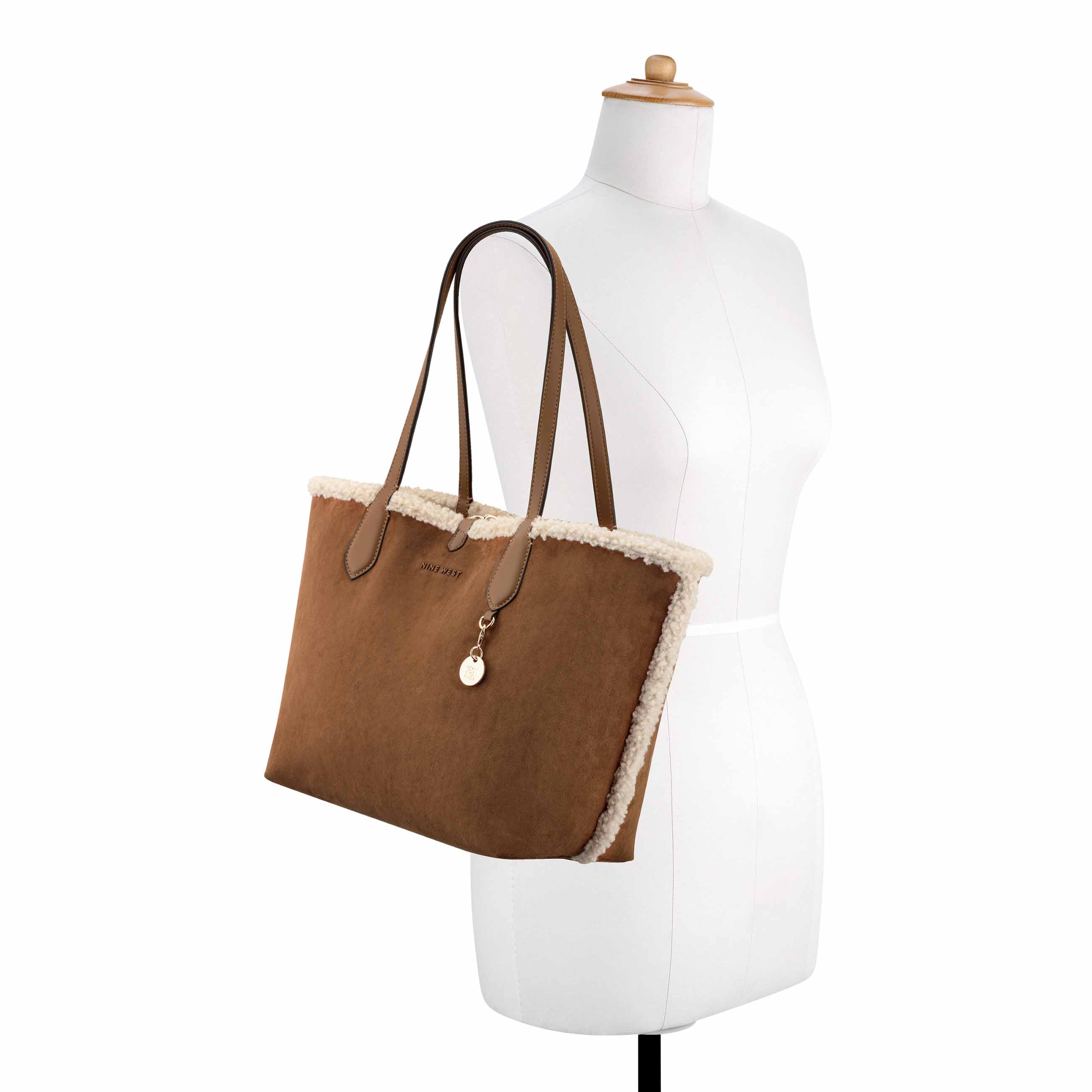 Emerick Reverisble Tote with Removable Shoulder Bag - Image 10
