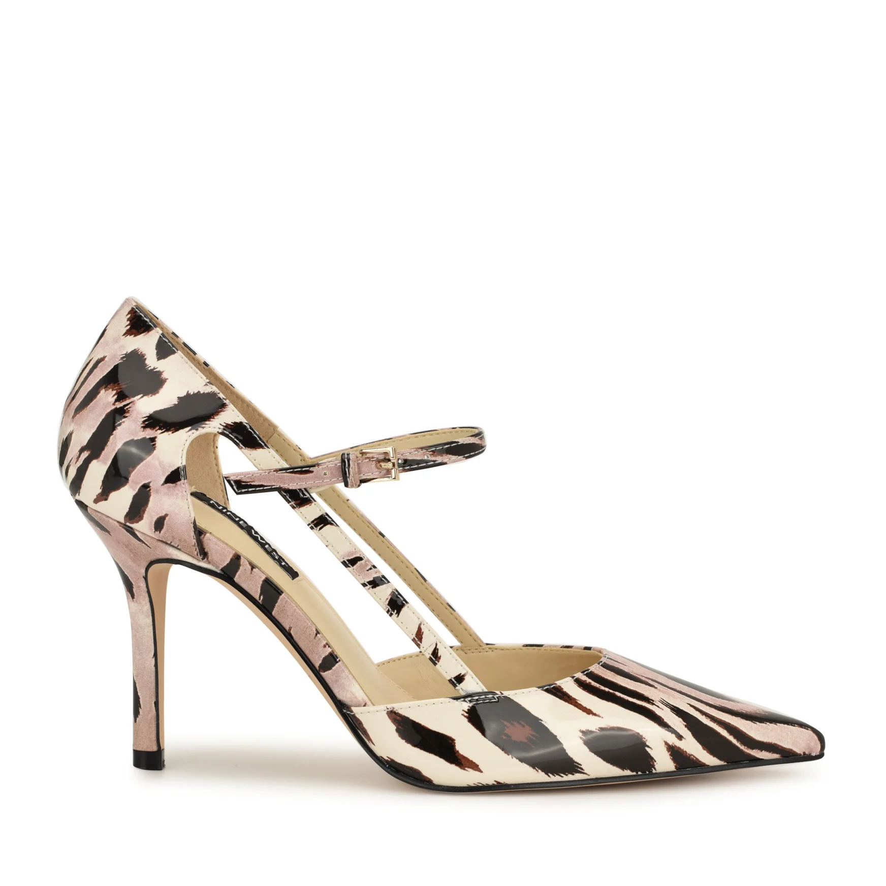 Gorgie Mary Jane Pumps