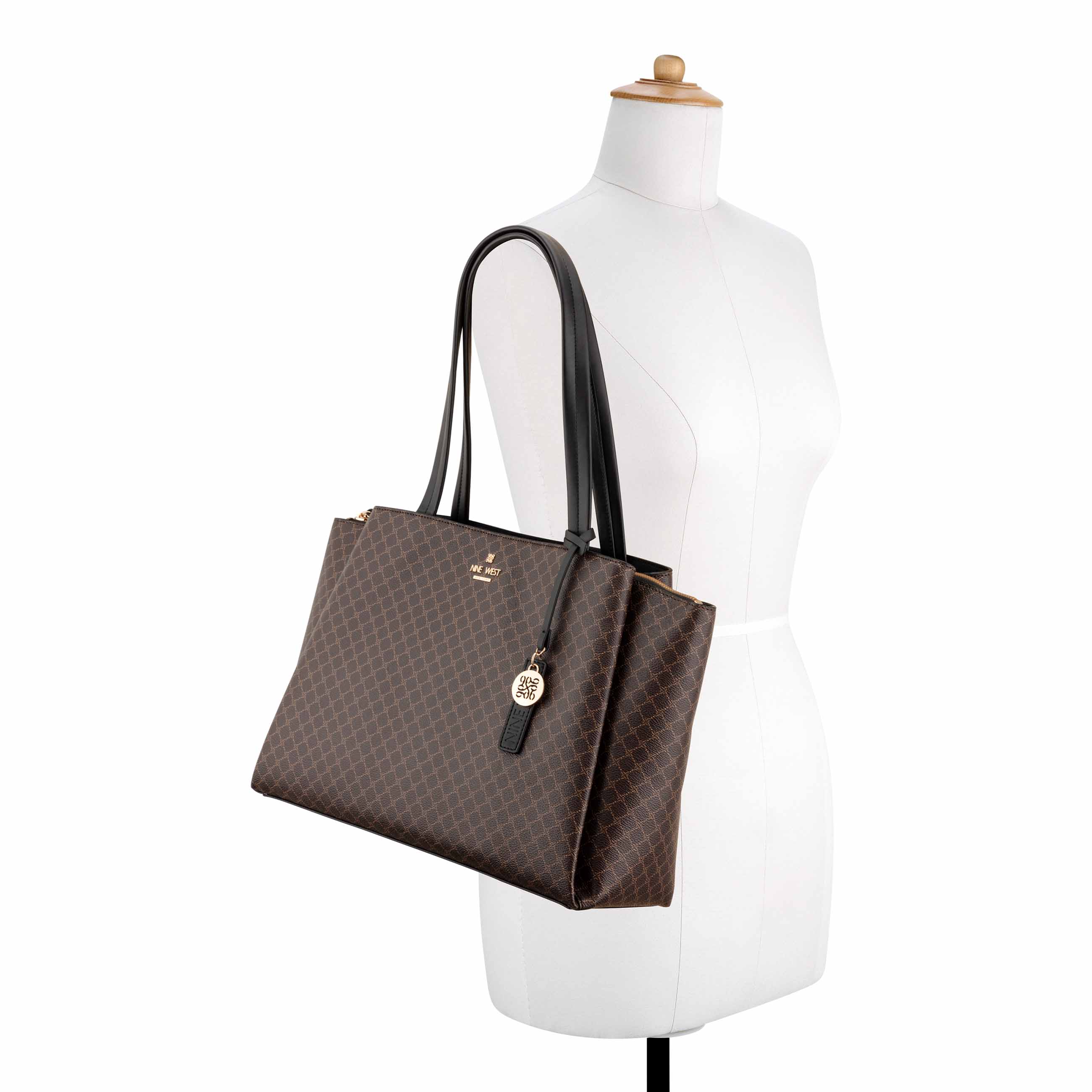 Luela Tech Tote - Image 5